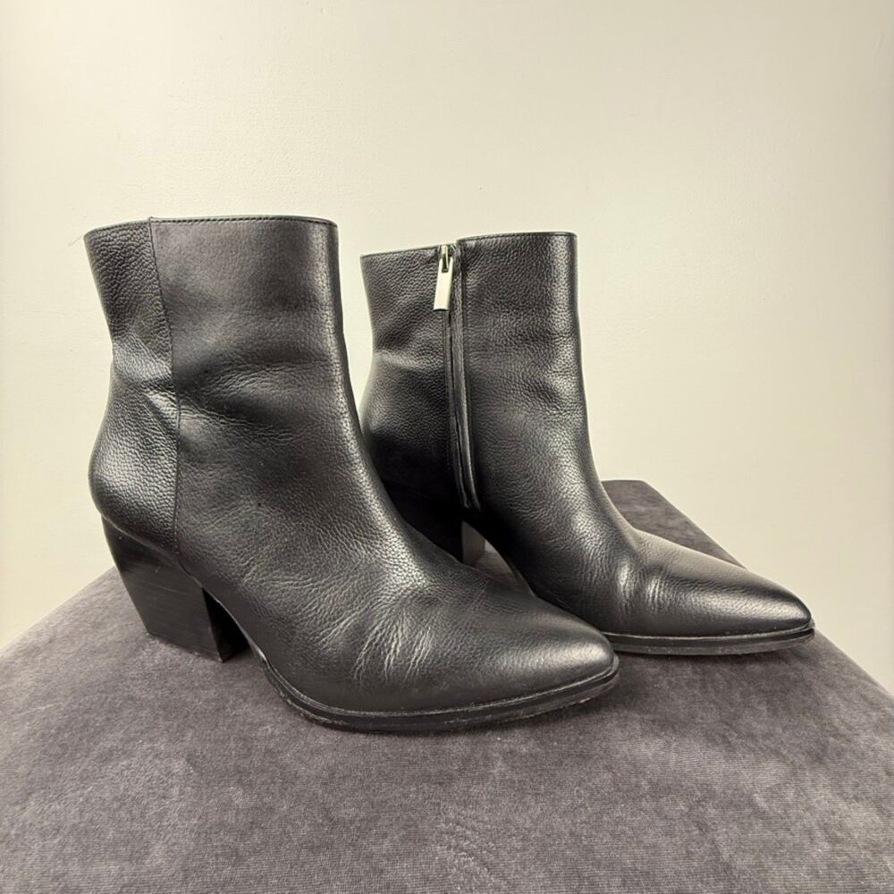 Enzo Angiolini Black Leather Pointed Toe Block Heel Ankle Boots